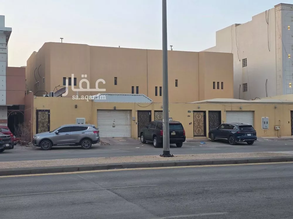 عمارة للبيع في شارع التحلية, حي العقيق, مدينة الرياض, منطقة الرياض 1 صورة