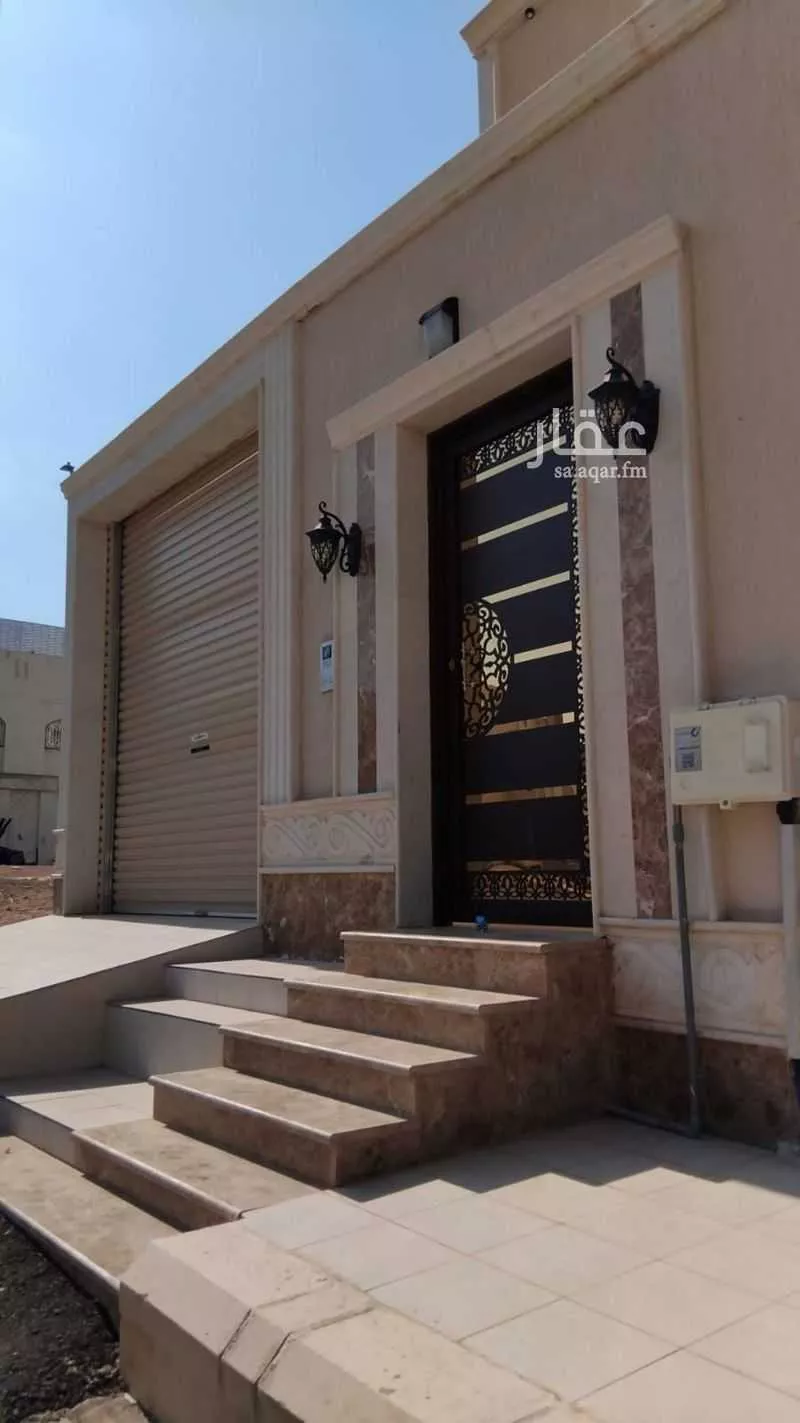 فيلا للبيع في شارع ابي العز القلانسي, حي عروة, مدينة المدينة المنورة, منطقة المدينة المنورة 1 صورة