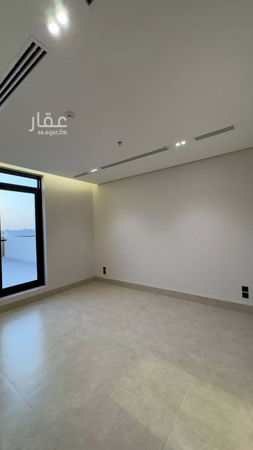 شقة للبيع في شارع الالمعي, حي البندرية, مدينة الخبر, المنطقة الشرقية 1 صورة