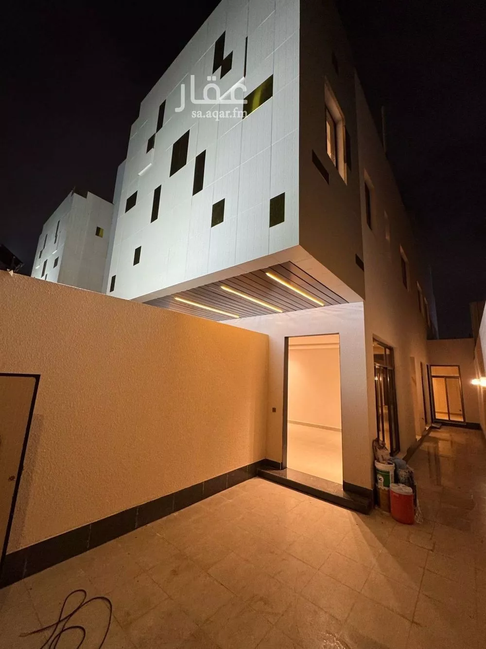 شقة للبيع في شارع عبدالحليم بن الفرس, حي السويدي الغربي, مدينة الرياض, منطقة الرياض 1 صورة