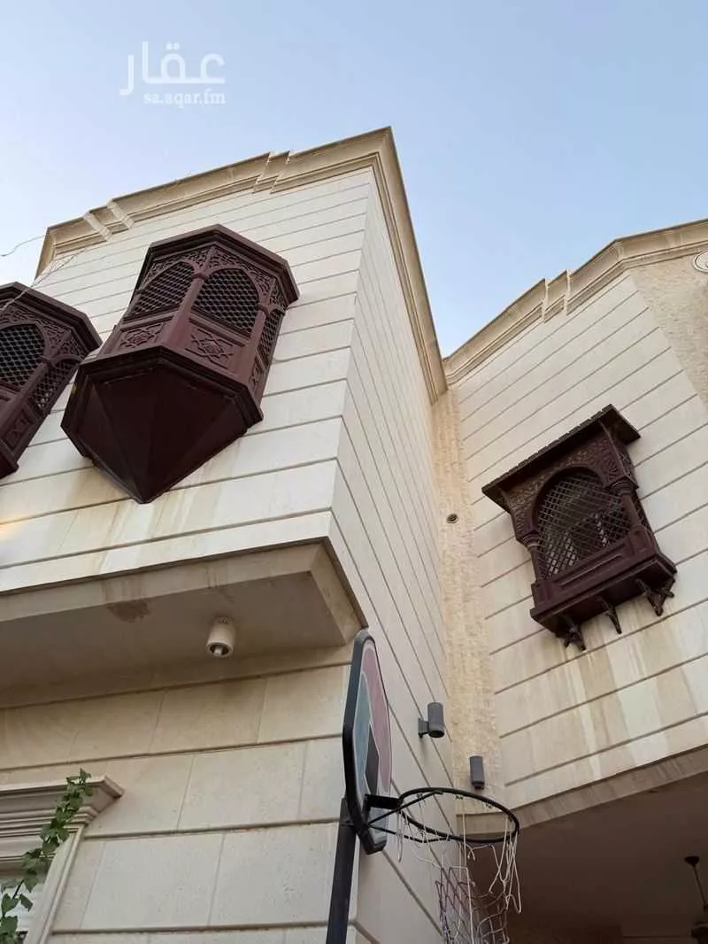 فيلا للبيع في شارع عبد الرحمن بن ابي عوف الجرشي, حي أم الجود, مدينة مكه المكرمه, منطقة مكة المكرمة 1 صورة