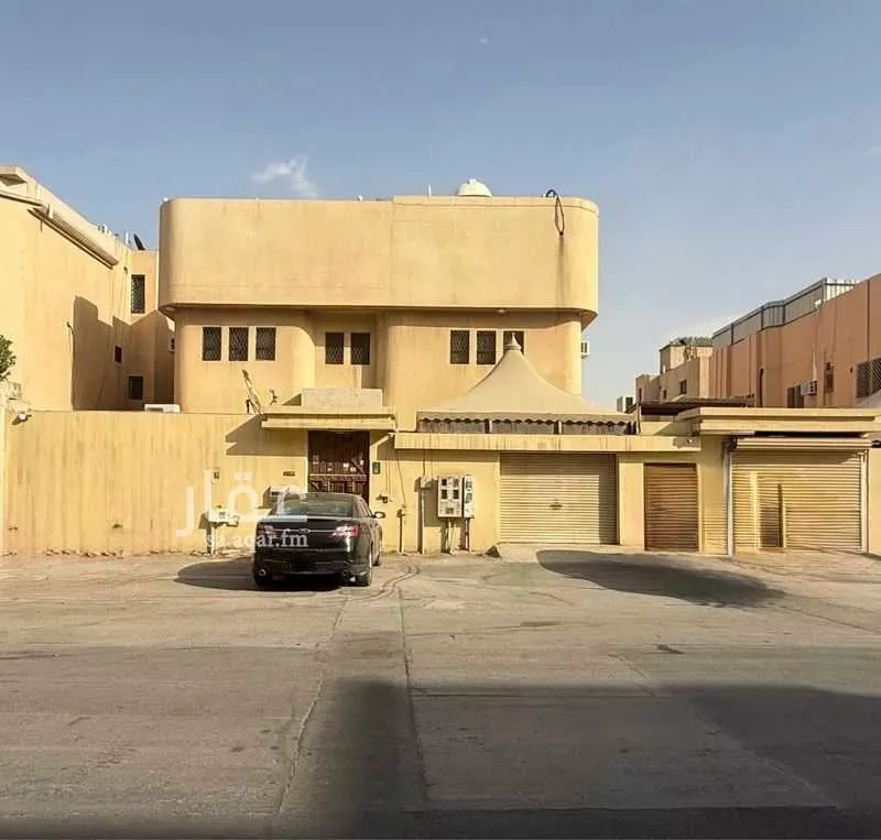 فيلا للبيع في شارع صالح الشاوي, حي المنصورة, مدينة الرياض, منطقة الرياض 1 صورة