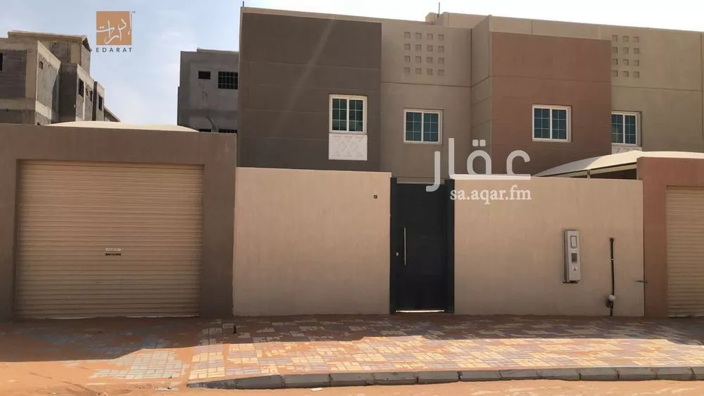 فيلا للبيع في شارع ابن أبي بكر المخزومي, حي مطار الملك خالد الدولي, مدينة الرياض, منطقة الرياض 1 صورة