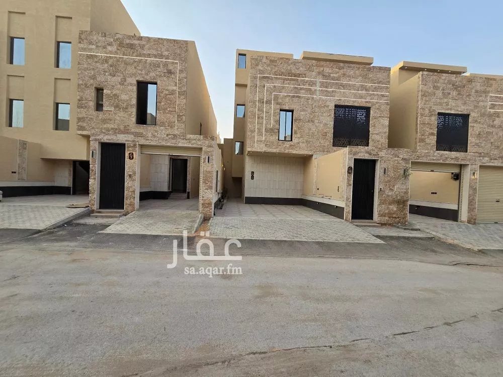 دور للبيع في شارع أبي عمر الهروي, حي طويق, مدينة الرياض, منطقة الرياض 1 صورة