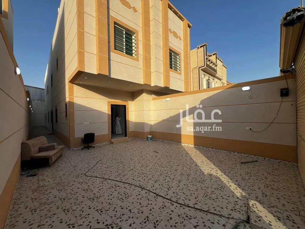 دور للبيع في شارع البراقيه, حي الدار البيضاء, مدينة الرياض, منطقة الرياض 1 صورة