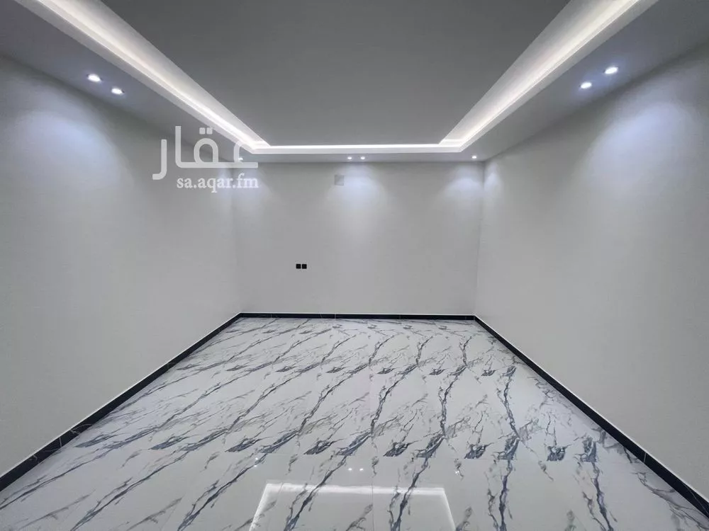 دور للبيع في شارع طريق عرفات, حي الدار البيضاء, مدينة الرياض, منطقة الرياض 1 صورة