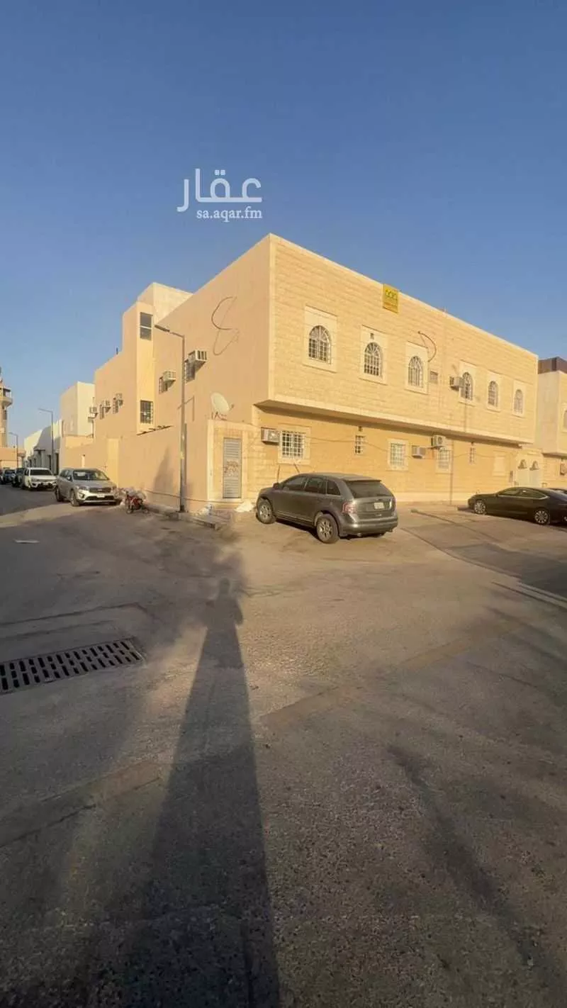 عمارة للبيع في شارع ممر30, حي الفيحاء, مدينة الرياض, منطقة الرياض 1 صورة