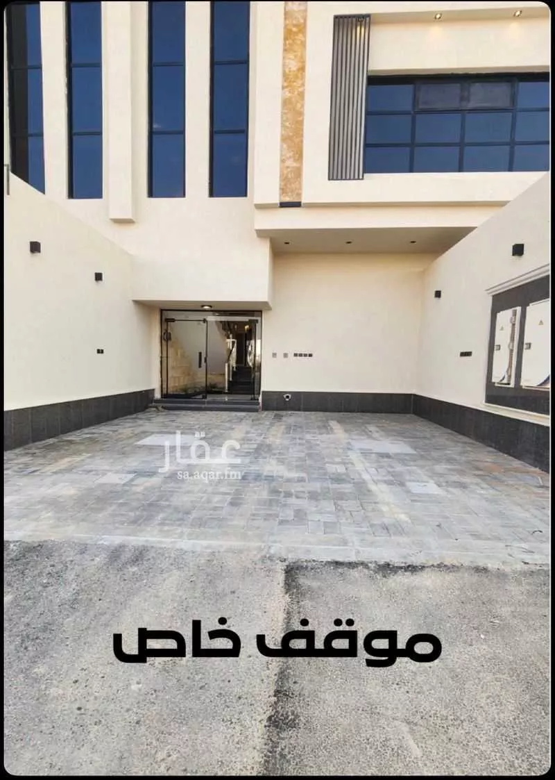 دور للبيع في شارع رافع ابن مالك, حي نوارة, مدينة المزاحميه, منطقة الرياض 1 صورة