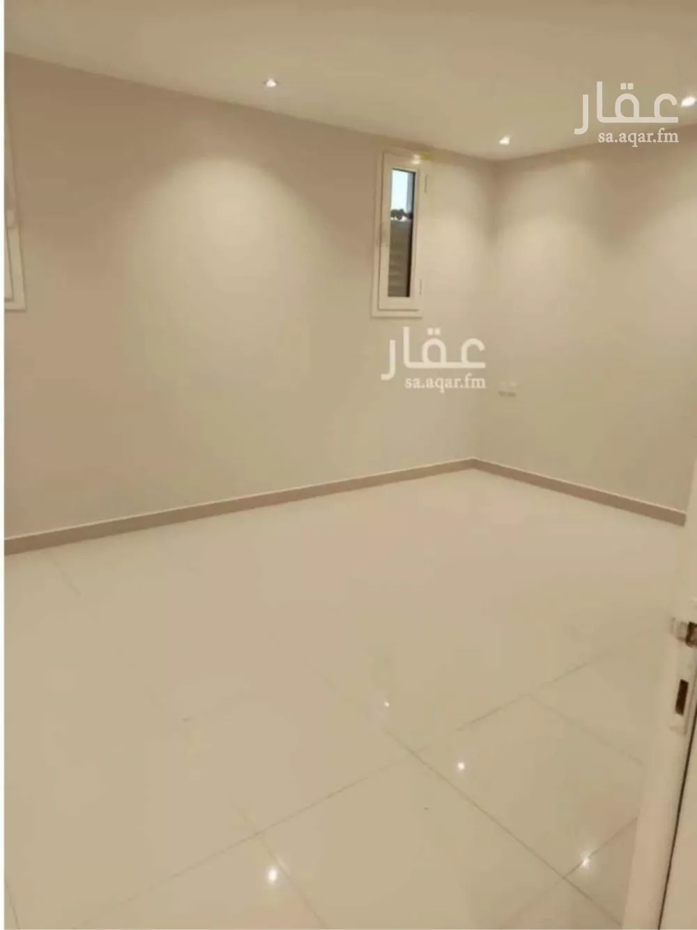 شقة للإيجار في شارع الشيخ عبدالله بن جبرين, حي القيروان, مدينة الرياض, منطقة الرياض 1 صورة