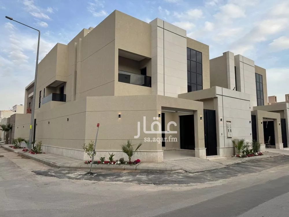 فيلا للبيع في شارع التاج, حي المونسية, مدينة الرياض, منطقة الرياض 1 صورة