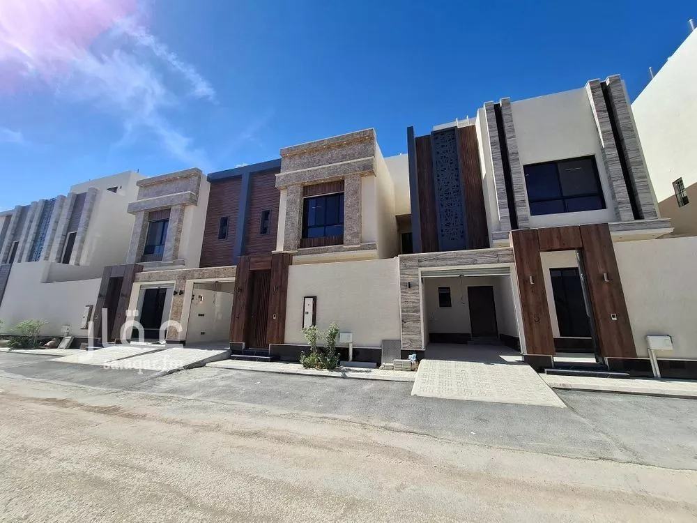 فيلا للبيع في شارع محمد بن عتيق, حي العارض, مدينة الرياض, منطقة الرياض 1 صورة