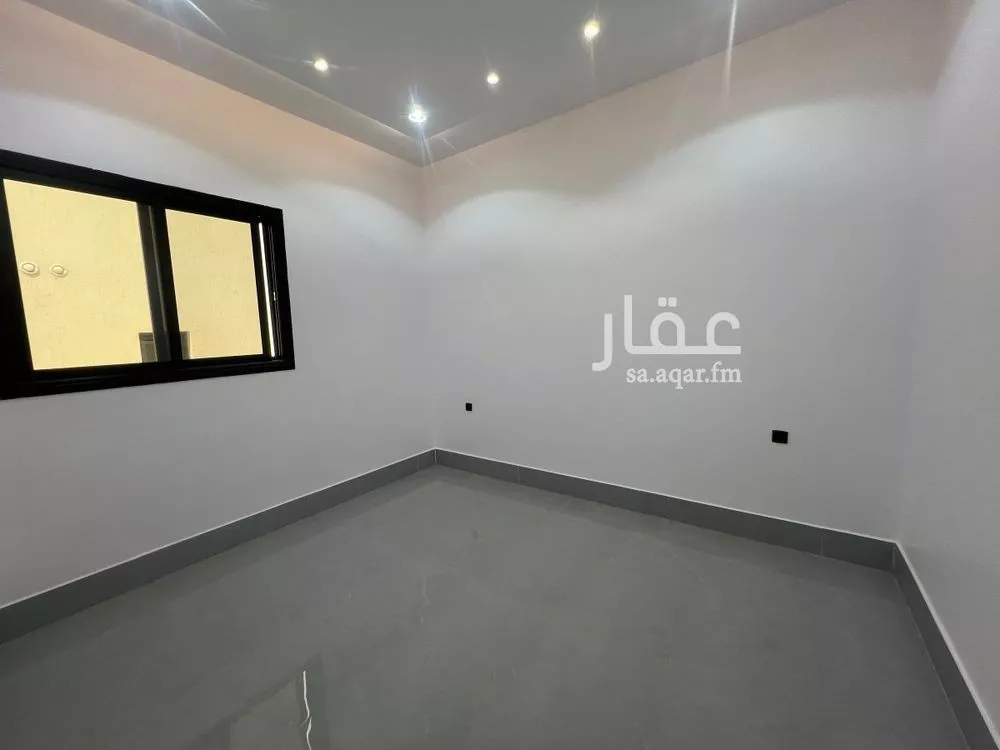 دور للبيع في شارع جبل المحاصير, حي القادسية, مدينة الرياض, منطقة الرياض 1 صورة