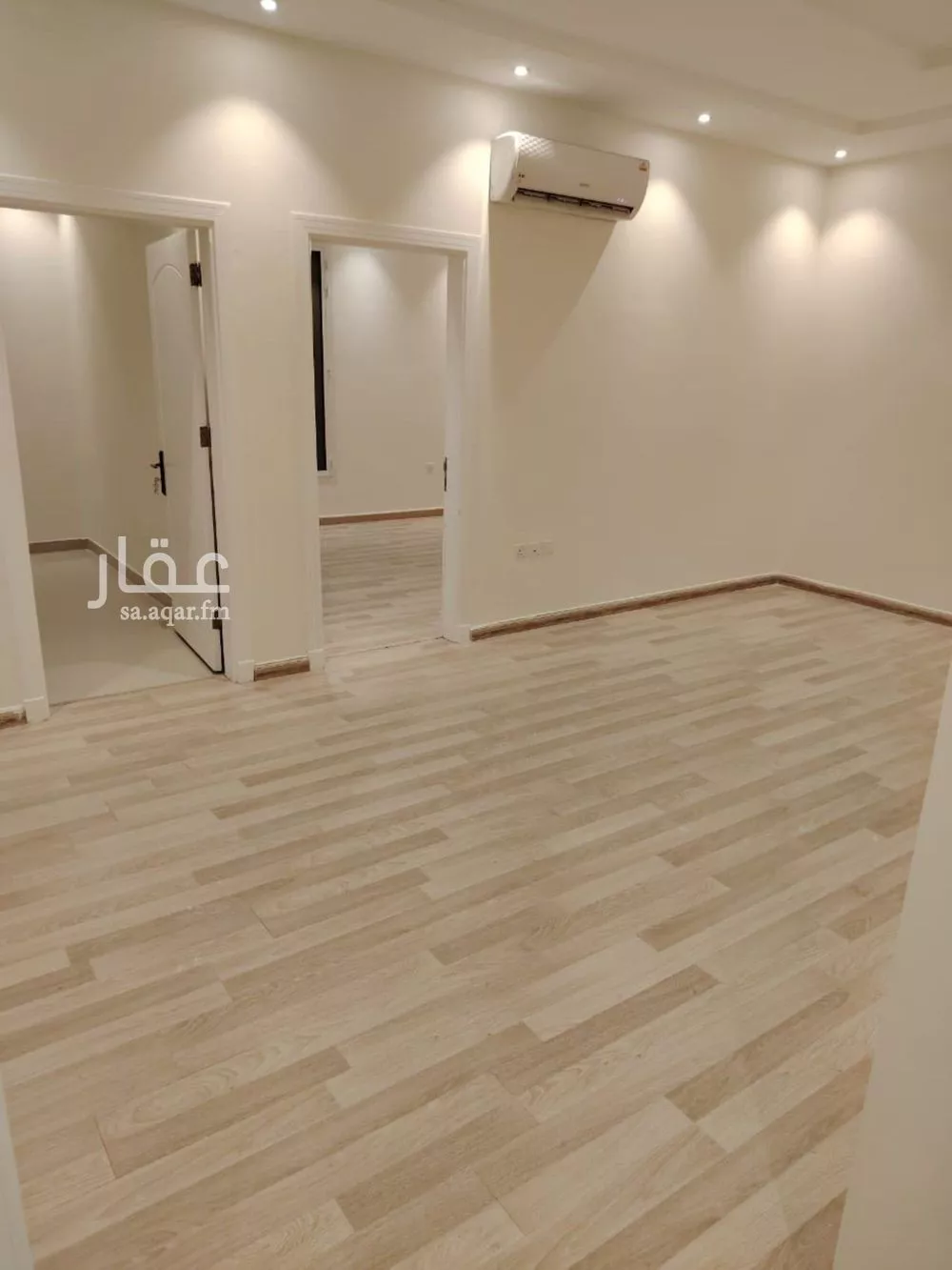 شقة للإيجار في شارع الامام سعود بن فيصل, حي الملقا, مدينة الرياض, منطقة الرياض 1 صورة