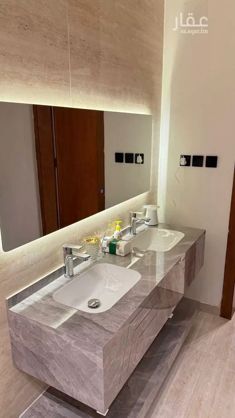 شقة للإيجار في شارع 34 الروابي, حي الروابي, مدينة أبها, منطقة عسير 1 صورة