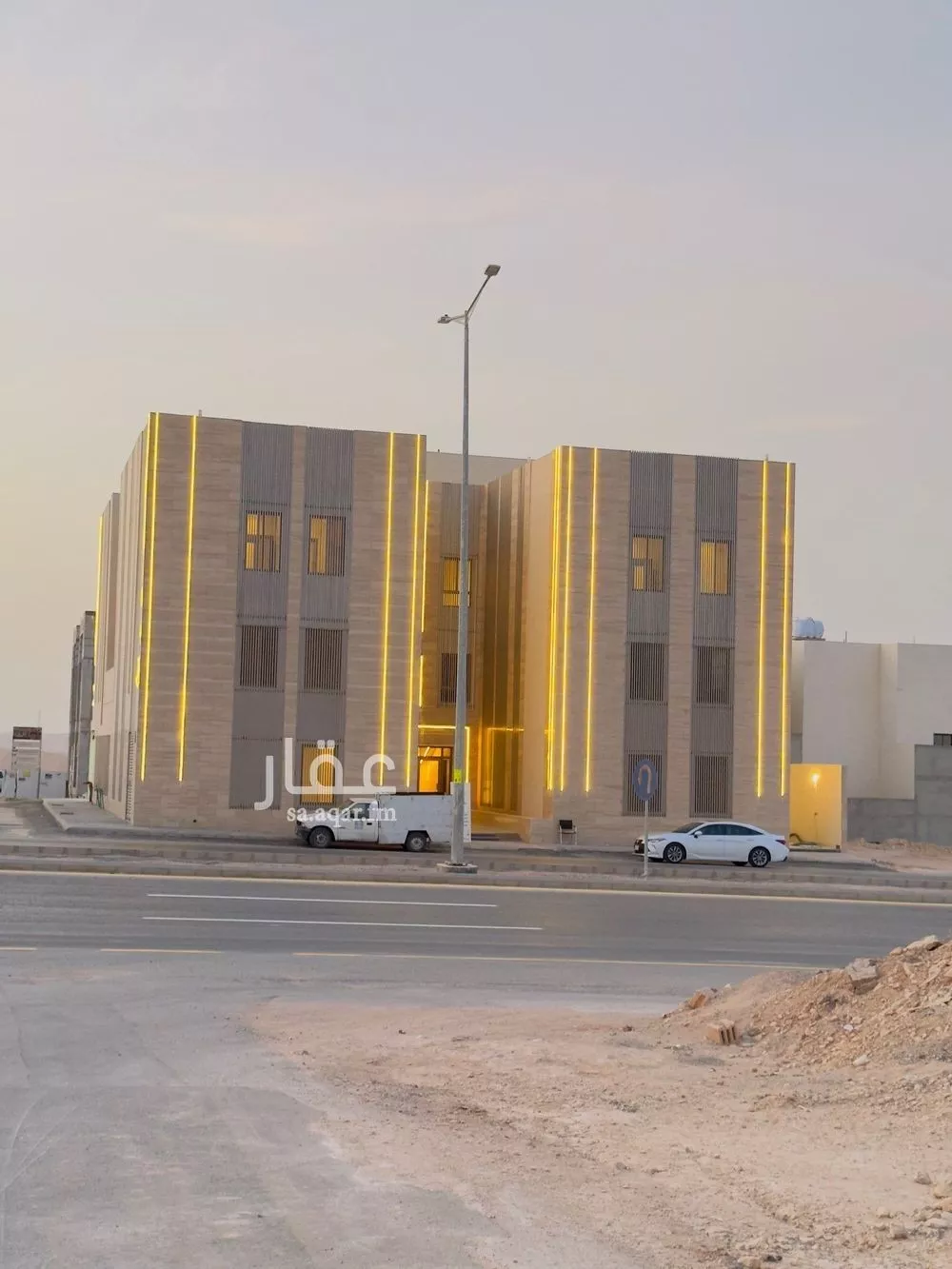 شقة للبيع في شارع عمير بن سنان بن عرفطة, حي المهدية, مدينة الرياض, منطقة الرياض 1 صورة