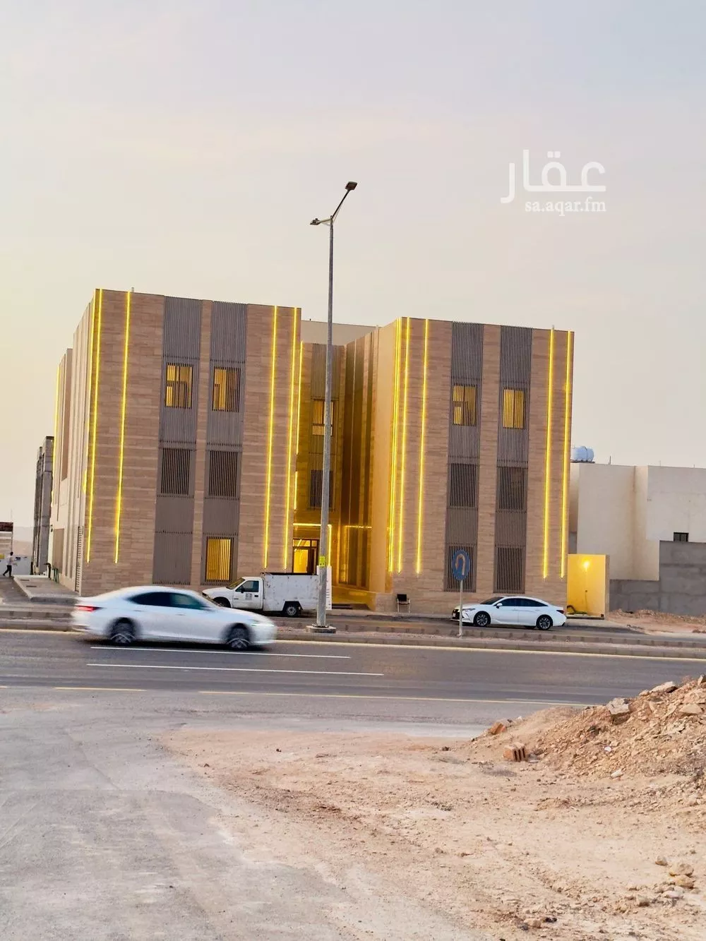 شقة للبيع في شارع عمير بن سنان بن عرفطة, حي المهدية, مدينة الرياض, منطقة الرياض 1 صورة