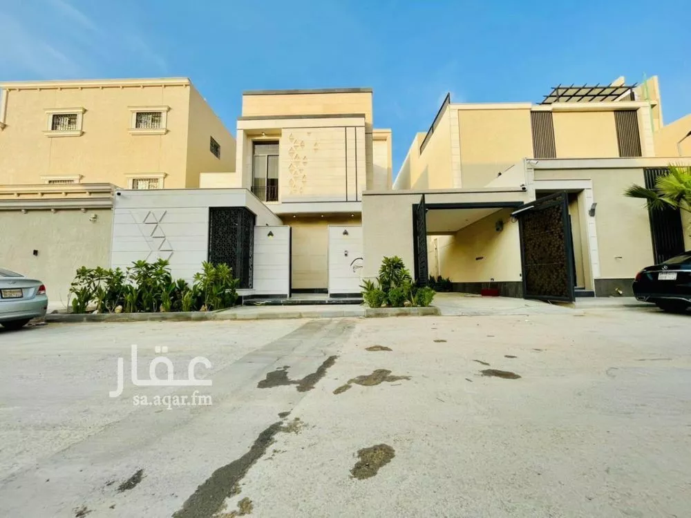 فيلا للبيع في شارع أبي الحسن الأسفرائيني, حي المهدية, مدينة الرياض, منطقة الرياض 1 صورة