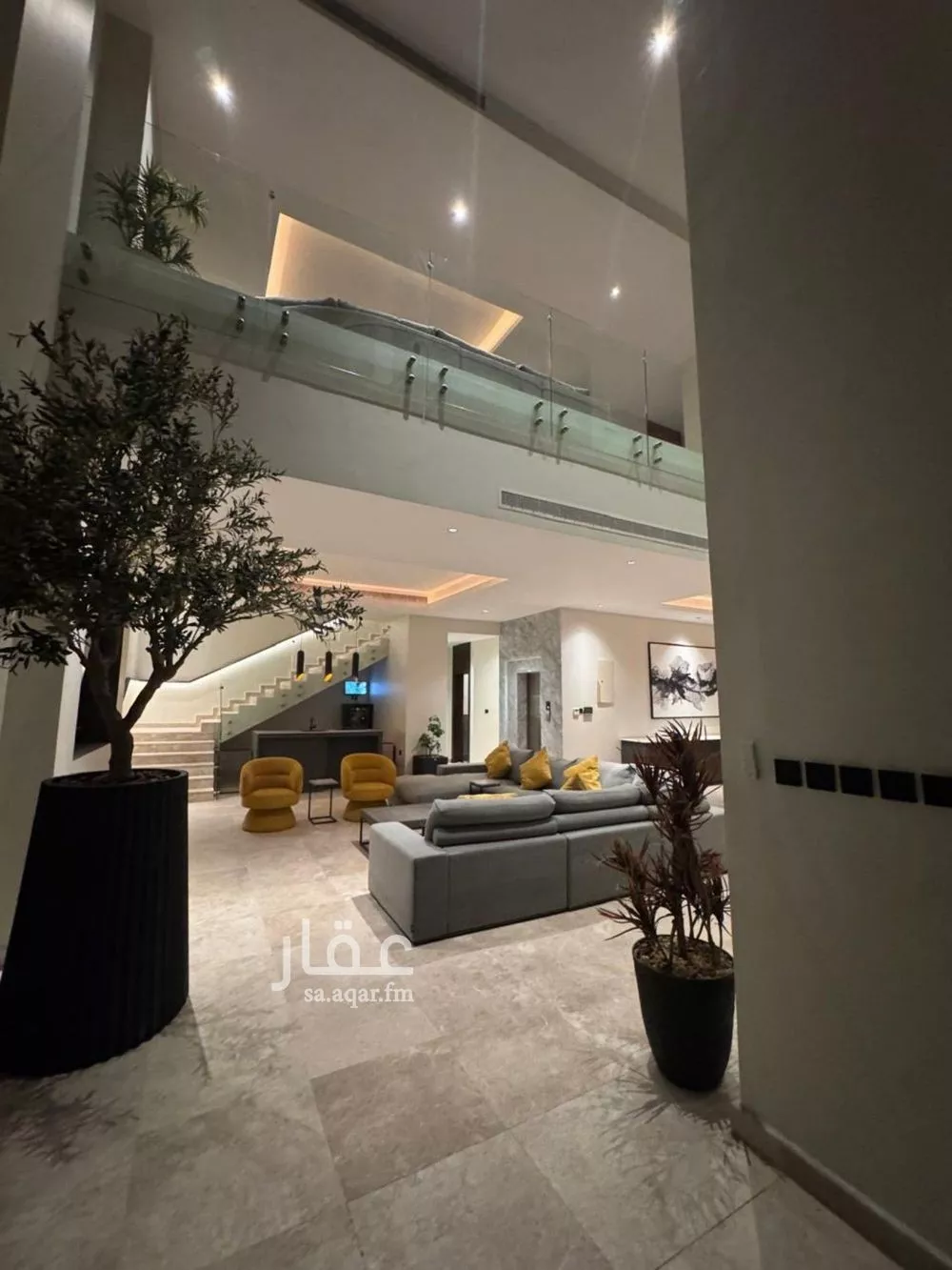 فيلا للبيع في شارع الامير متعب بن عبدالعزيز, حي الصفاء, مدينة الرياض, منطقة الرياض 1 صورة