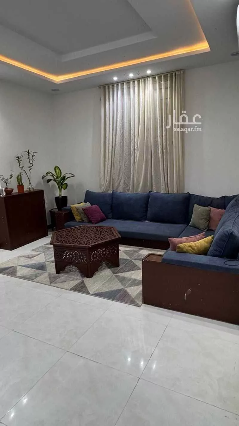 فيلا للإيجار في شارع إبراهيم السوهائي, حي بدر, مدينة الرياض, منطقة الرياض 1 صورة