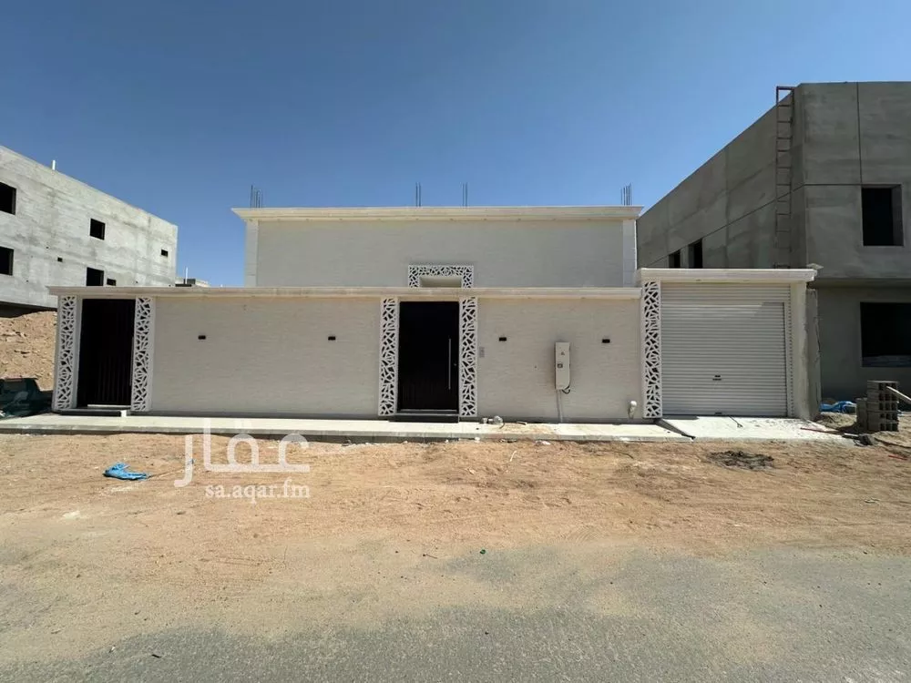 دور للبيع في شارع ابي القاسم الاموي, حي وادي جليل, مدينة امارة منطقة مكة المكرمة - الطائف, منطقة مكة المكرمة 1 صورة