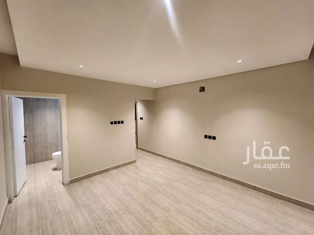 شقة للإيجار في شارع إبراهيم الرقي, حي الملك سلمان, مدينة الرياض, منطقة الرياض 1 صورة