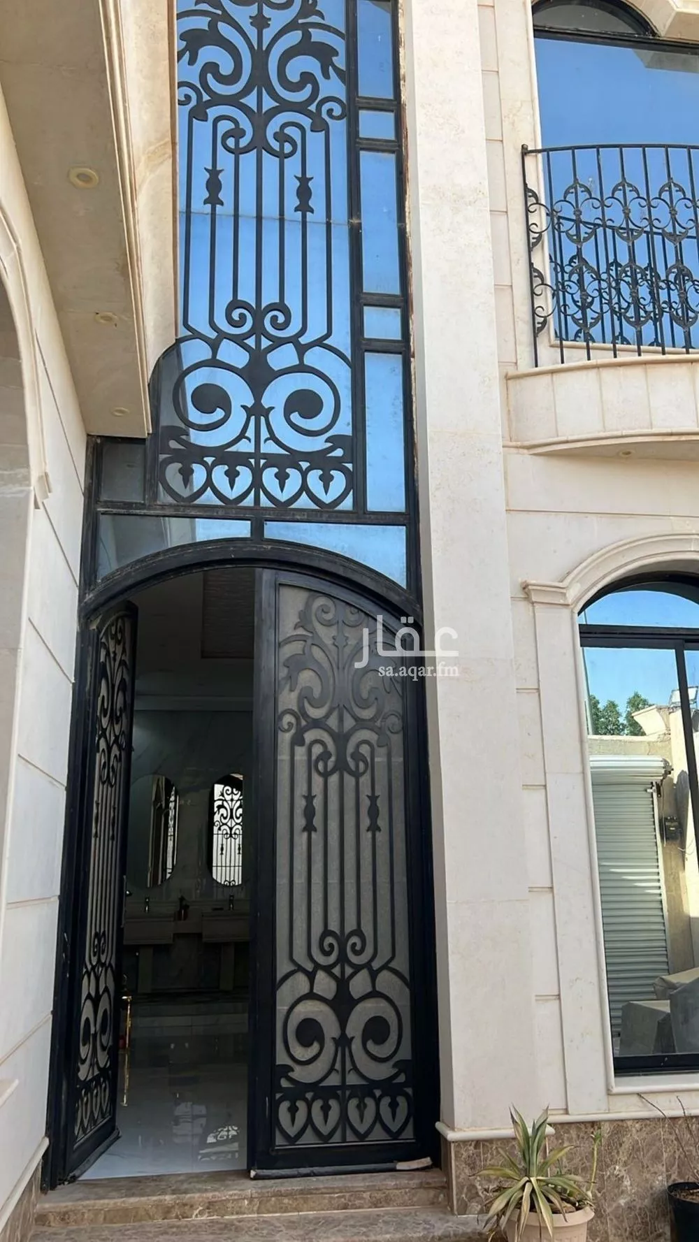 فيلا للبيع في شارع أبي الطاهر الأنماطي, حي الرمال, مدينة الرياض, منطقة الرياض 1 صورة