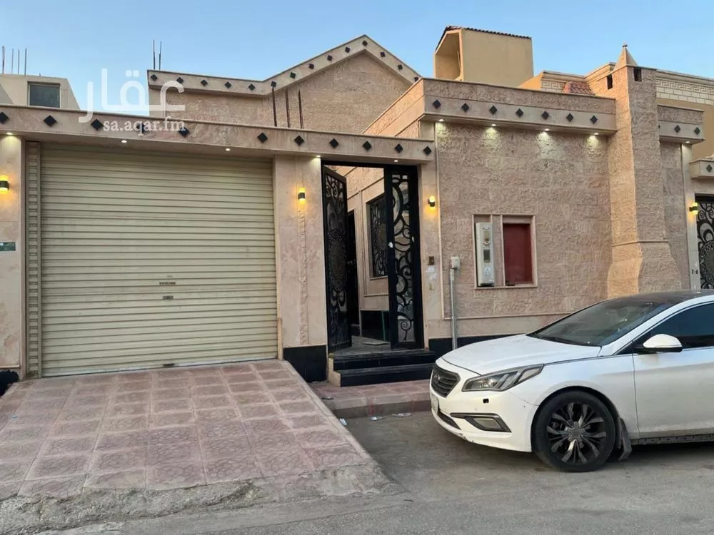 فيلا للبيع في شارع الحكيم السمرقندي, حي طويق, مدينة الرياض, منطقة الرياض 1 صورة