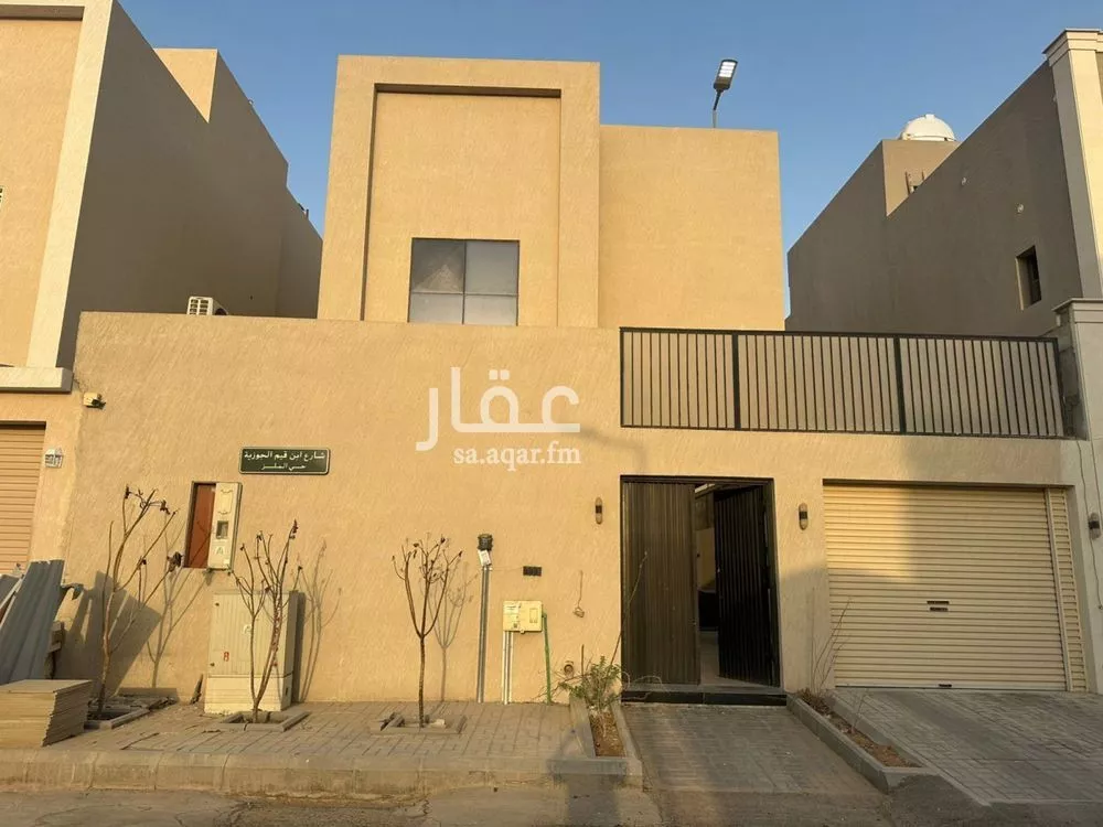 فيلا للبيع في شارع ابن قيم الجوزيه, حي الملز, مدينة الرياض, منطقة الرياض 1 صورة