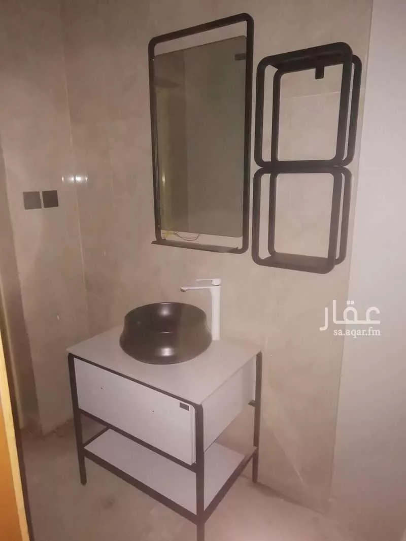 شقة للإيجار في شارع حاطب ابن عبدالعزي القرشي ، حي الزهور ، جازان ، منطقة جازان 1 صورة