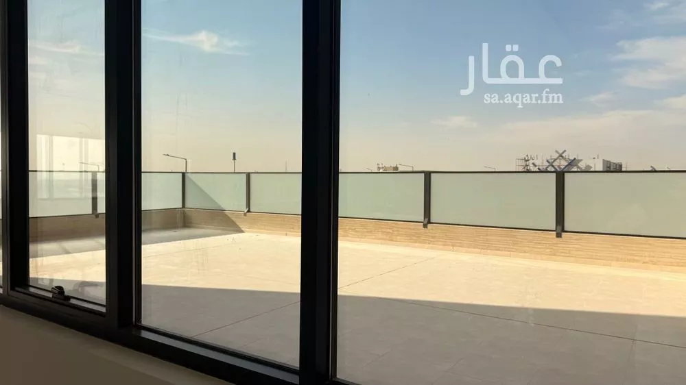 مكتب تجاري للإيجار في شارع الدائري الشرقي الفرعي, حي الفيصلية, مدينة الرياض, منطقة الرياض 1 صورة