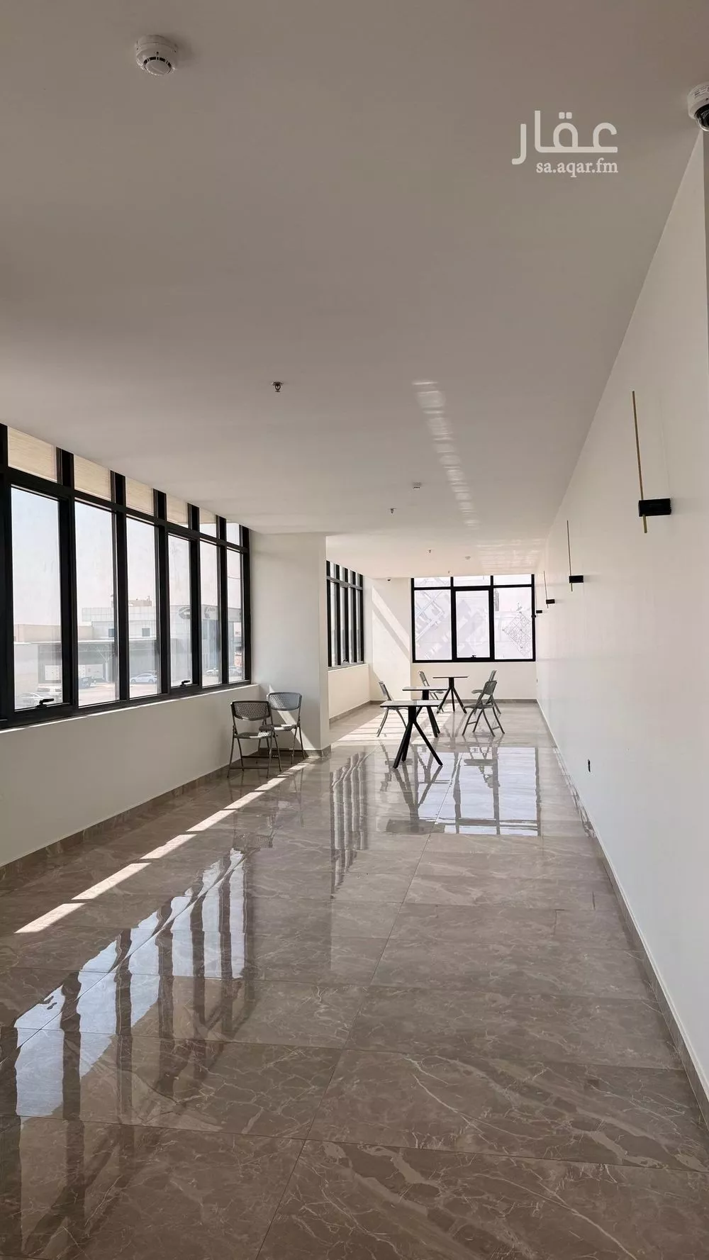 مكتب تجاري للإيجار في شارع الدائري الشرقي الفرعي, حي الفيصلية, مدينة الرياض, منطقة الرياض 1 صورة