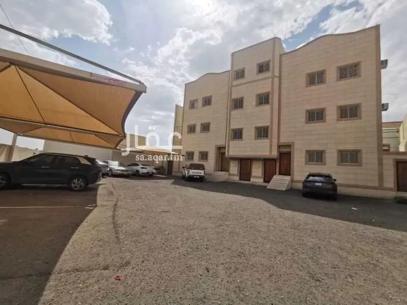 شقة للإيجار في شارع 6811694, حي الحرابي, مدينة خميس مشيط, منطقة عسير 1 صورة