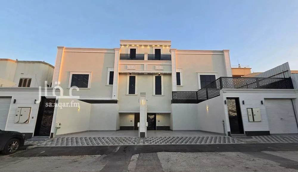 دور للبيع في شارع ابن ماجد, حي الشفاء, مدينة الرياض, منطقة الرياض 1 صورة