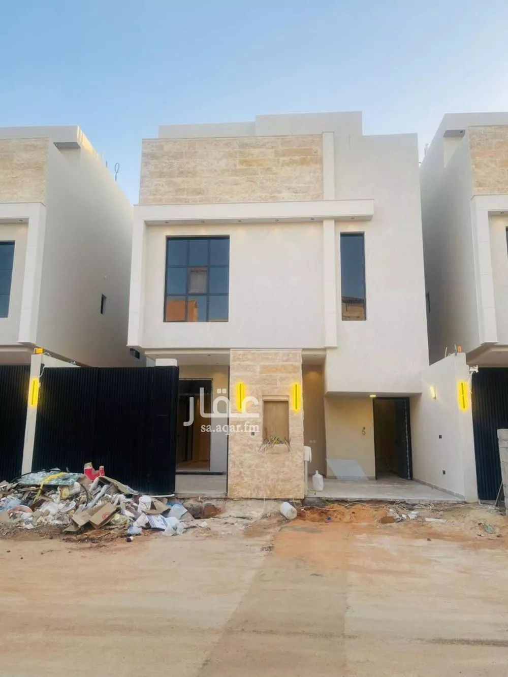 دور للبيع في شارع رقم 367, حي المونسية, مدينة الرياض, منطقة الرياض 1 صورة