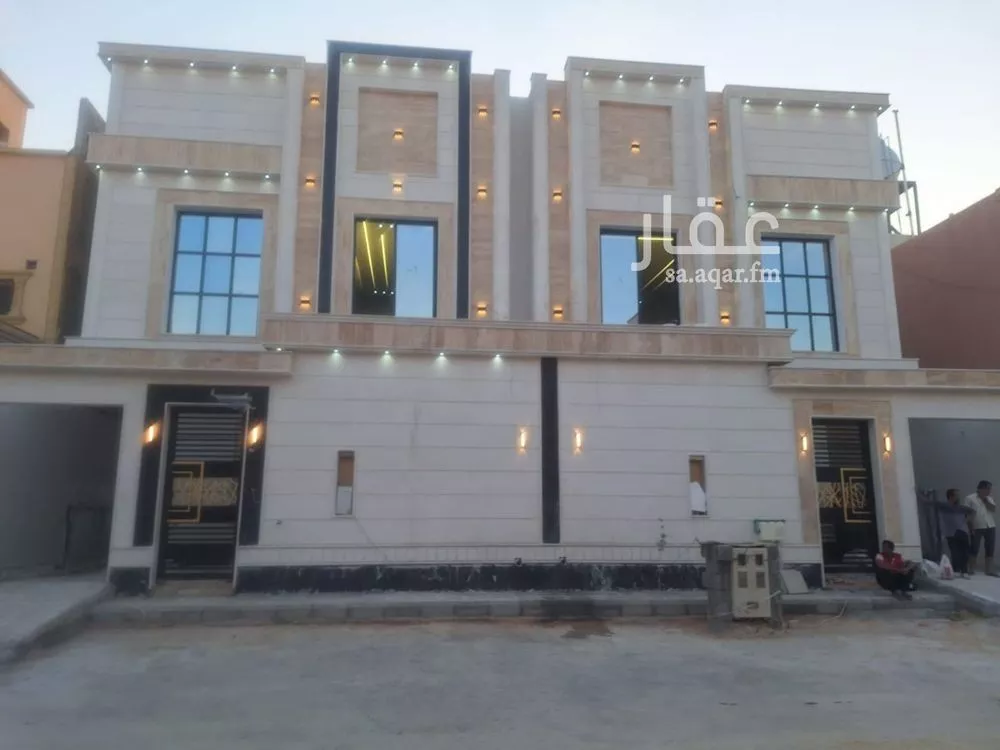 فيلا للبيع في شارع البحيرات, حي العريجاء الغربي, مدينة الرياض, منطقة الرياض 1 صورة