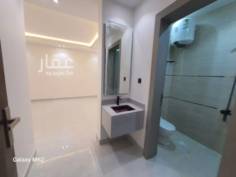 شقة للبيع في شارع ابي المكارم بن مفرج, حي عكاظ, مدينة الرياض, منطقة الرياض 1 صورة