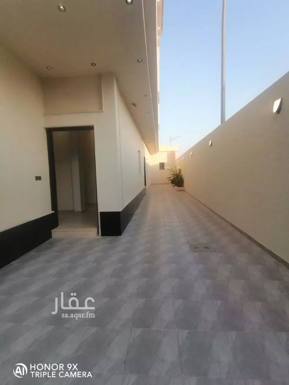 دور للبيع في شارع النظال, حي أحد, مدينة الرياض, منطقة الرياض 1 صورة