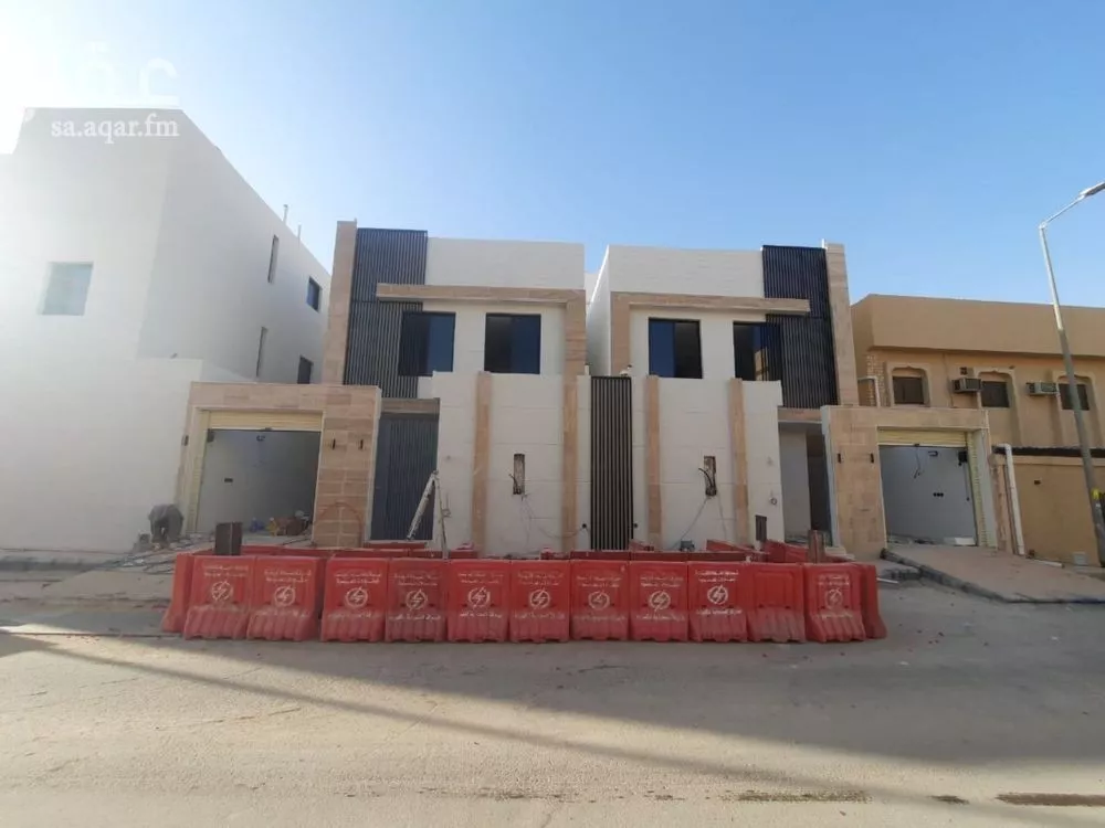 فيلا للبيع في شارع أمين المحبي, حي العريجاء الغربي, مدينة الرياض, منطقة الرياض 1 صورة