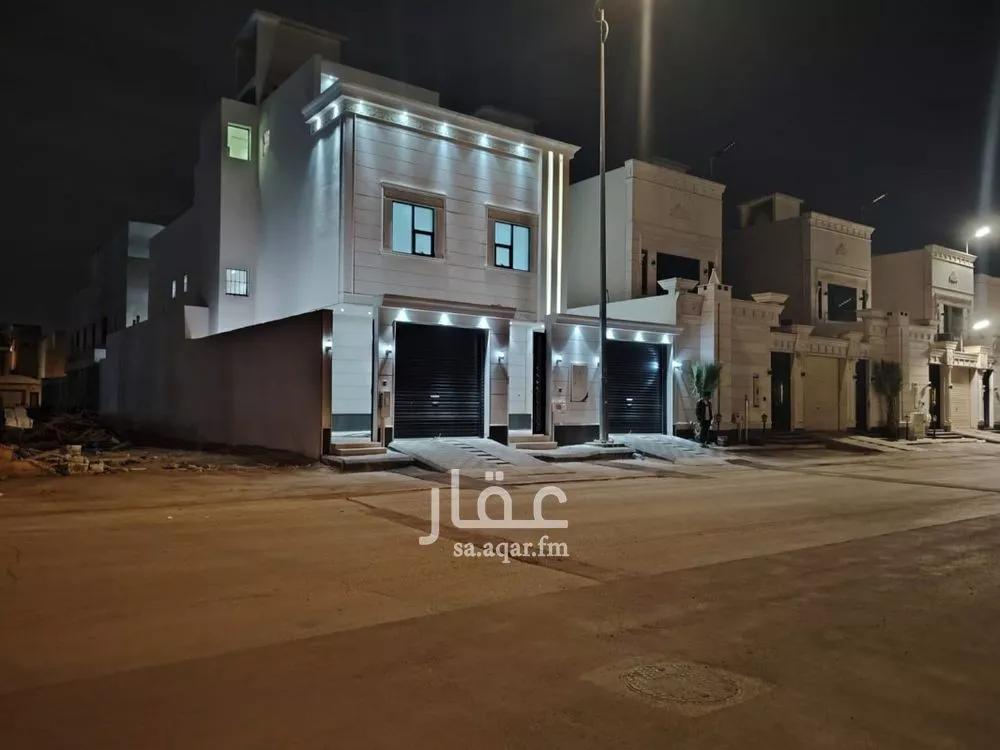 دور للبيع في شارع صالح السلطان, حي العريجاء الغربي, مدينة الرياض, منطقة الرياض 1 صورة