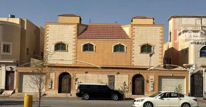 فيلا للبيع في شارع يونس بن محمد ، حي العزيزية ، الرياض ، منطقة الرياض 1 صورة