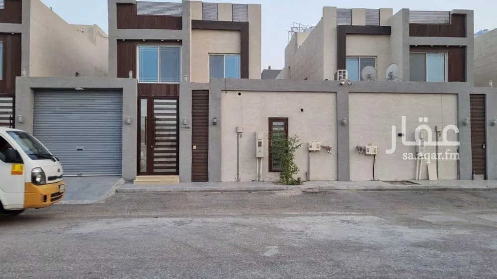 فيلا للبيع في شارع الجودة, حي الأمواج, مدينة الخبر, المنطقة الشرقية 1 صورة