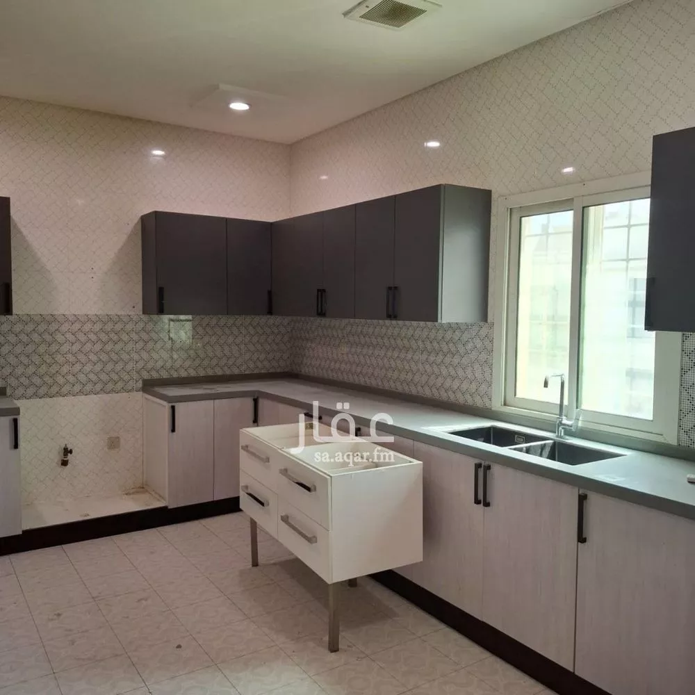 شقة للإيجار في شارع رقم 372, حي الياسمين, مدينة الرياض, منطقة الرياض 1 صورة