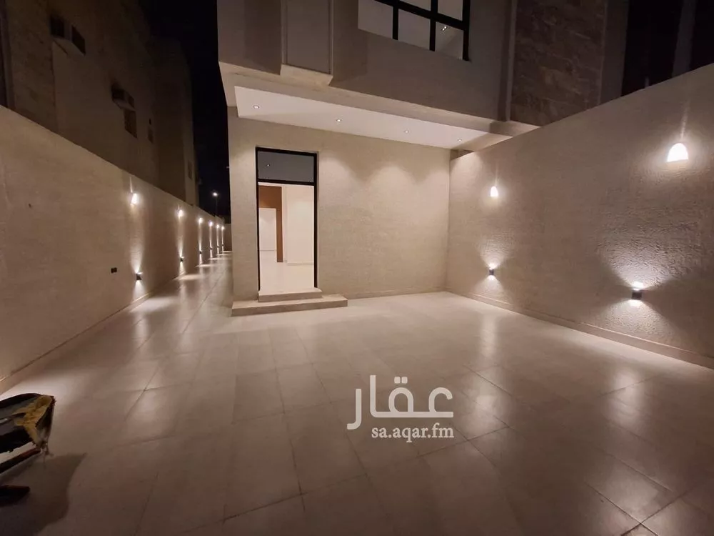 دور للبيع في شارع الإمام محمد إسماعيل الصنعاني, حي الخليج, مدينة الرياض, منطقة الرياض 1 صورة