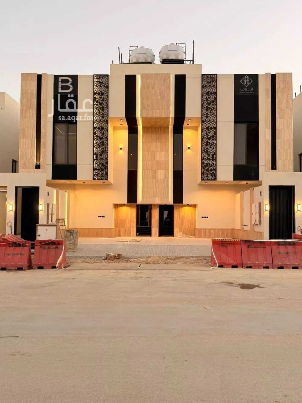 دور للبيع في شارع علي الزبيري, حي طويق, مدينة الرياض, منطقة الرياض 1 صورة