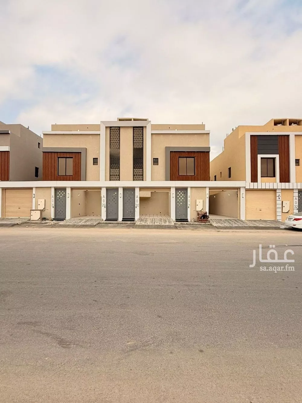 فيلا للبيع في شارع رشيد الليلا, حي عكاظ, مدينة الرياض, منطقة الرياض 1 صورة