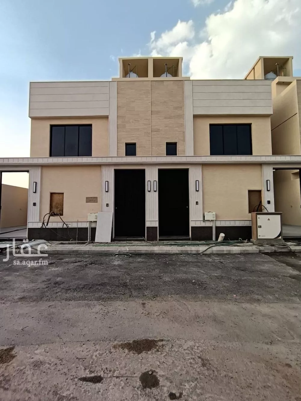 فيلا للبيع في شارع اسحاق الرهاوي, حي العوالي, مدينة الرياض, منطقة الرياض 1 صورة