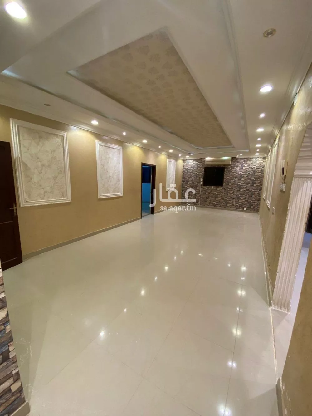 فيلا للبيع في شارع الدفاع, حي إشبيلية, مدينة الرياض, منطقة الرياض 1 صورة