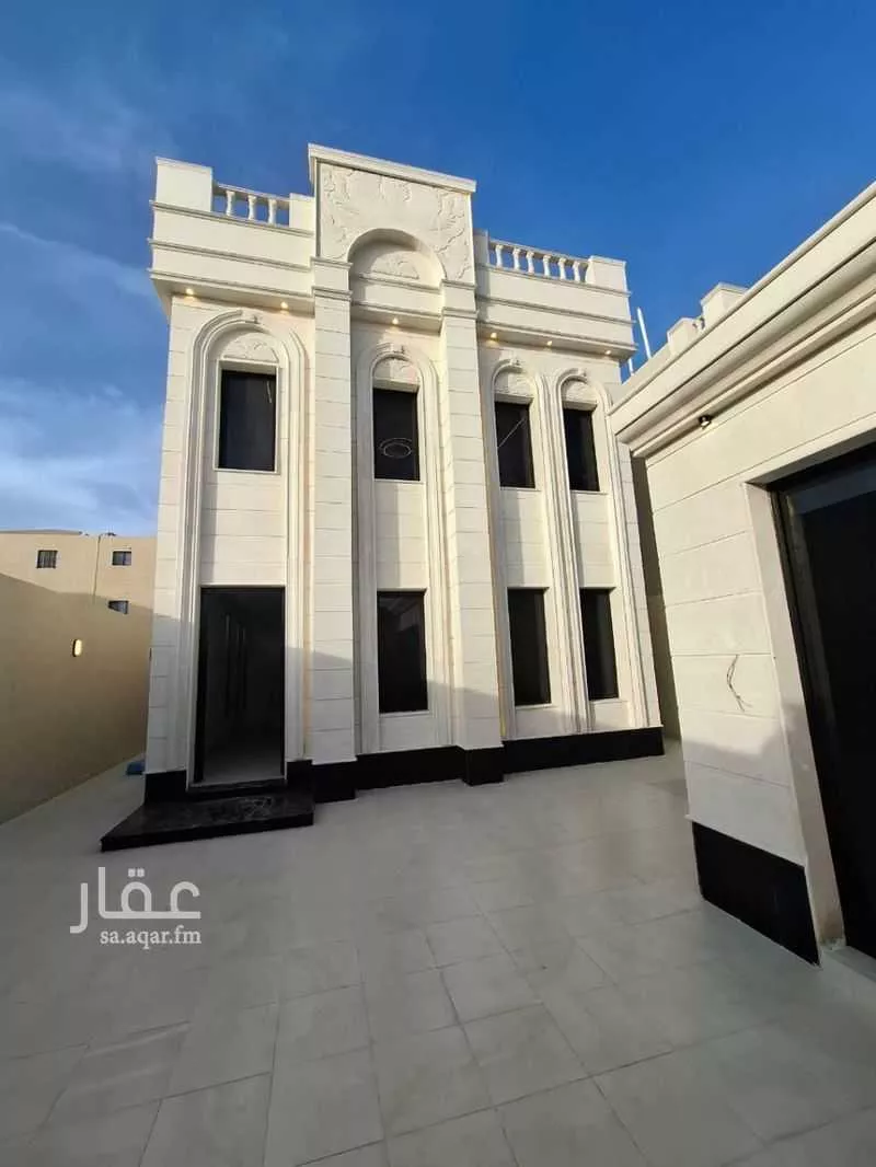 فيلا للبيع في شارع الصداق, حي الأمواج, مدينة الخبر, المنطقة الشرقية 1 صورة