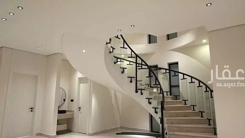 فيلا للبيع في شارع هلال التميمي, حي الصواري, مدينة الخبر, المنطقة الشرقية 1 صورة