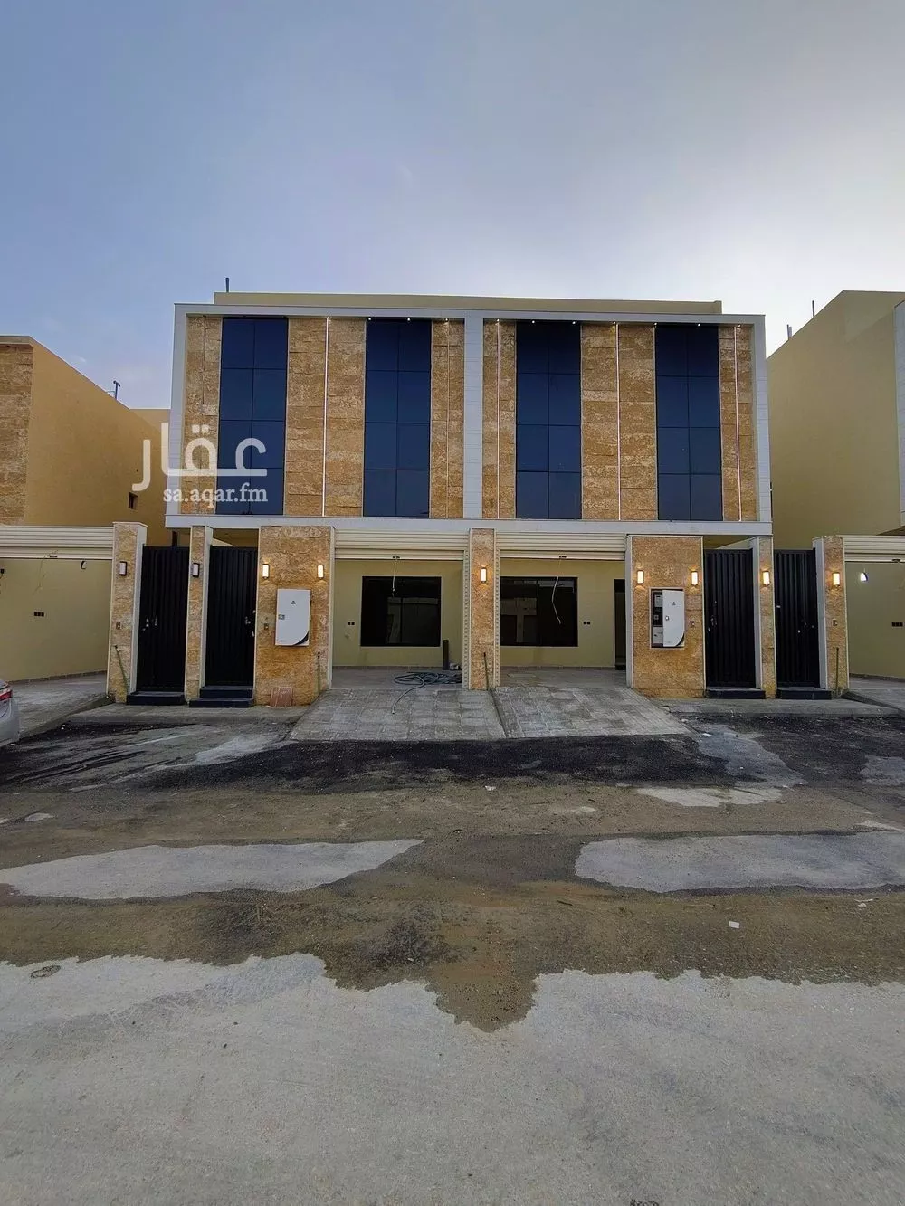 فيلا للبيع في شارع حامد عبدالحفيظ, حي عكاظ, مدينة الرياض, منطقة الرياض 1 صورة